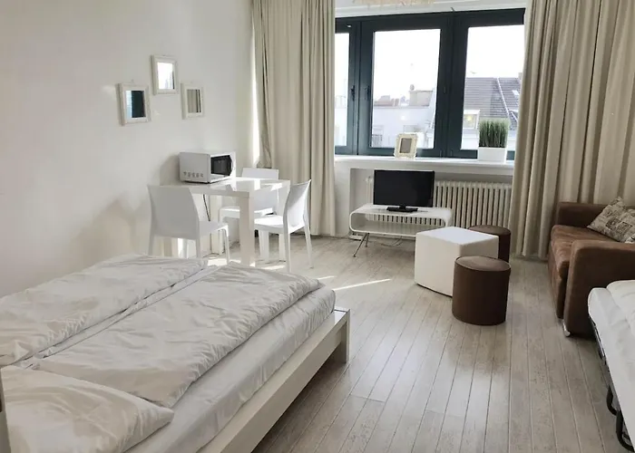 Apartment A-partment • Koeln- Mediapark *